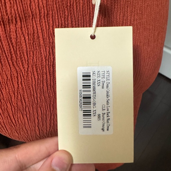 Meshki demi crinkle maxi dress in burnt orange (XXS) - Picture 5 of 5